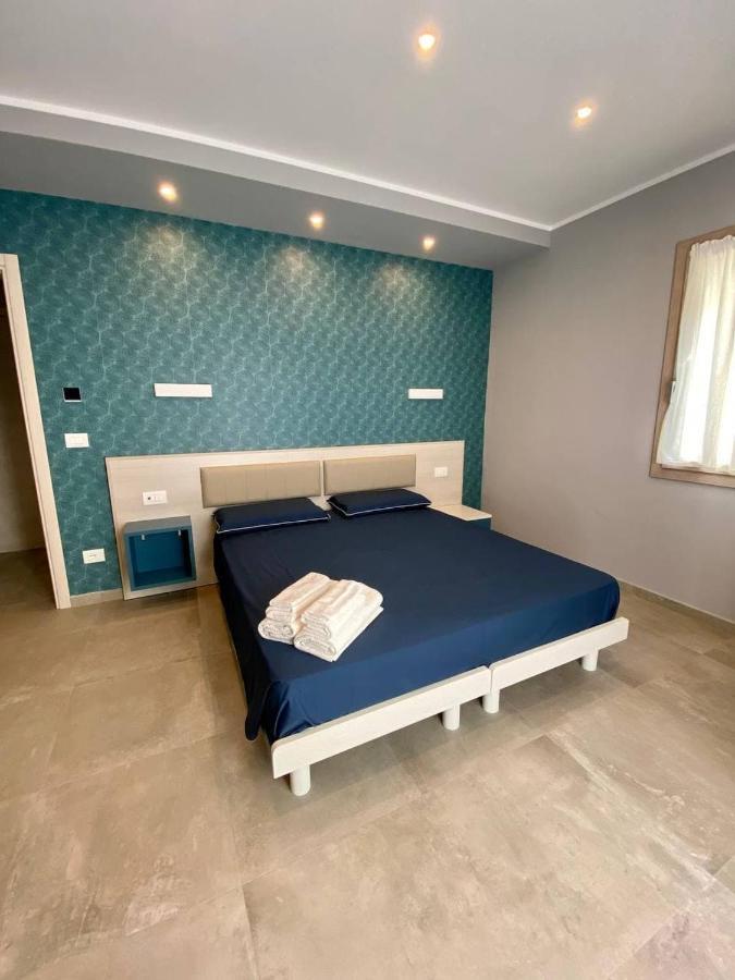 Floridida Rooms & Breakfast Marina dʼMarina dʼAndora 外观 照片